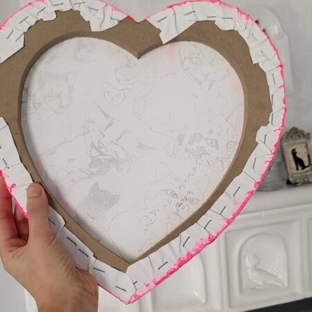 Cats - original painting, heart canvas, fluo pink - 画像 (4)