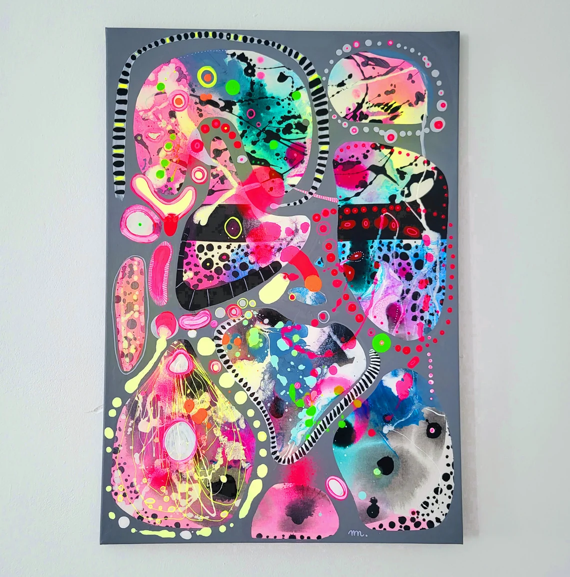 Neon Acrylic Painting on Canvas: Modern Colorful Abstract Art - 画像 (1)