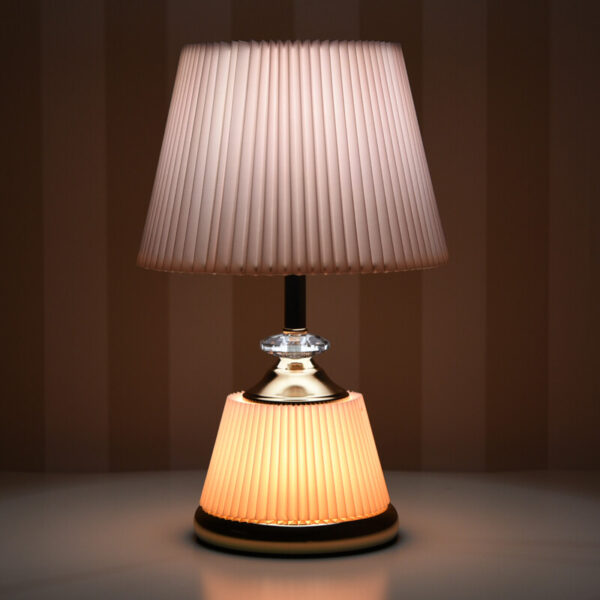 Radiant テーブルランプ