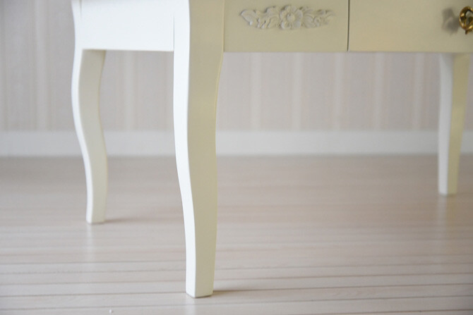 【予約】プリンセス ローテーブル - 画像 (3)