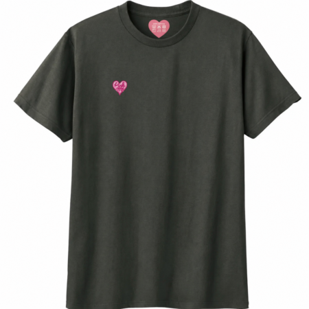 Pink Me ワンポイントTシャツ_右胸_チャコール
