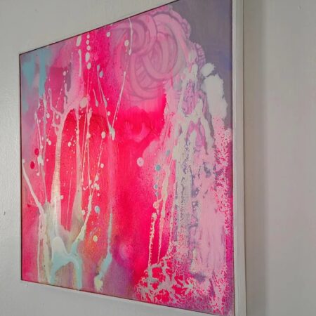 アクリル原画-抽象画-蛍光ピンクの斜めから見たイメージ